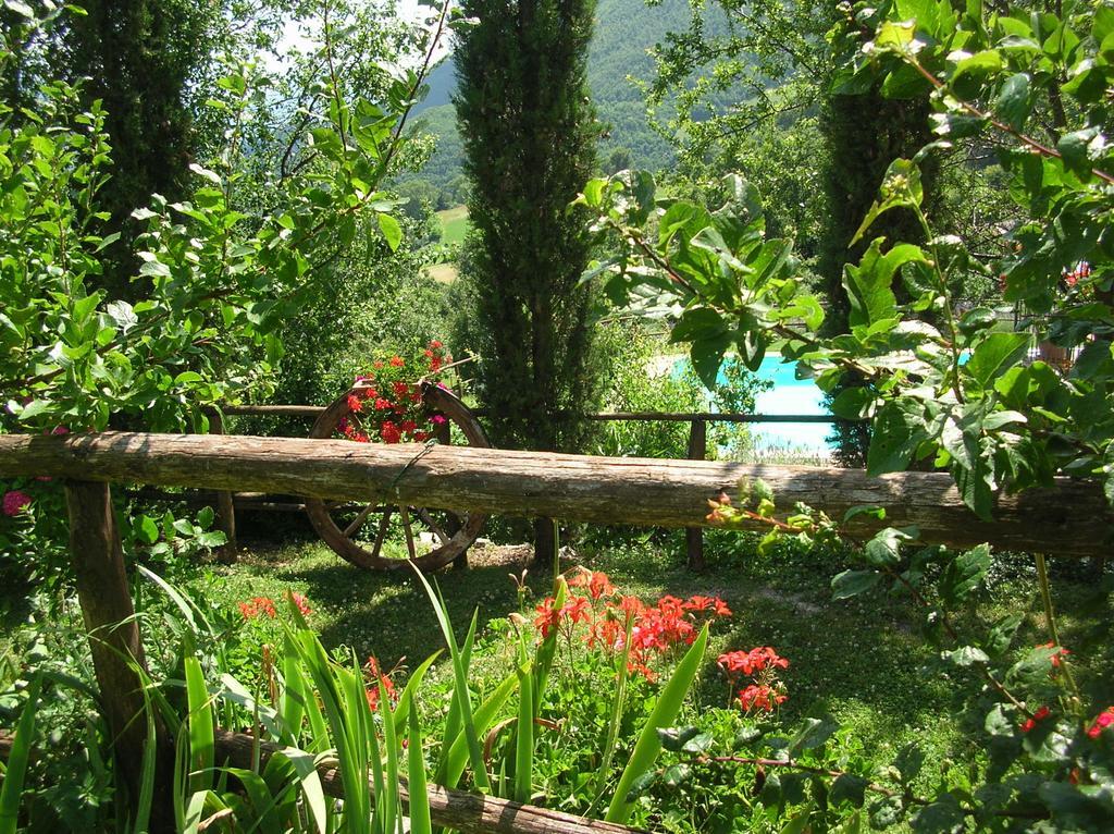 Agriturismo Roccagelli Vallo di Nera Exteriör bild
