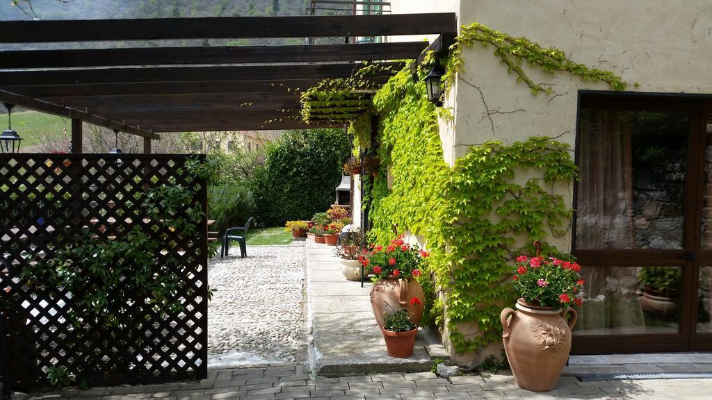 Agriturismo Roccagelli Vallo di Nera Exteriör bild